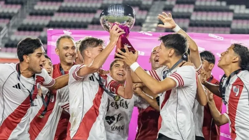 river-campeon-messi-cup_862x485